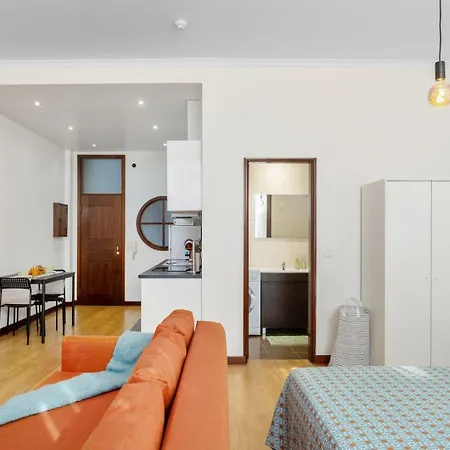 Loft 77 | Historic Centre Daire *