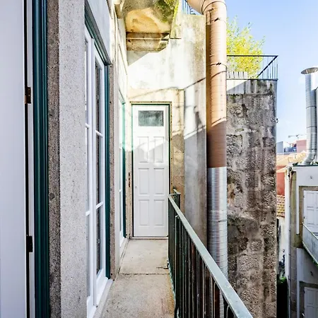 Loft 77 | Historic Centre Apartmán *
